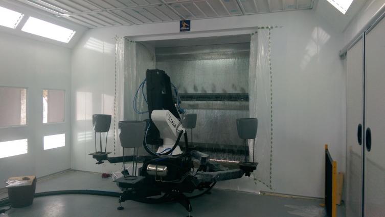 Plastik Sektörü Robotik Boyama